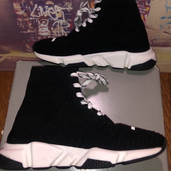 BALENCIAGA SPEED 2.0 LACE UP SS21.                    SIZE: 27-28 - Picture 3 of 5